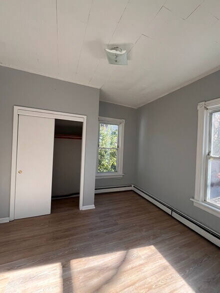 Building Photo - 112 Linden Ave