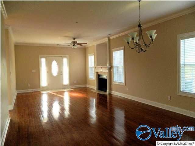 Building Photo - 315 Cork Alley