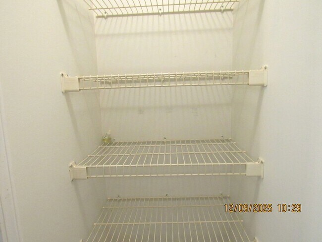 Building Photo - 2790 Glasgow Ct