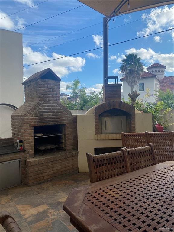 Building Photo - 2404 S 43rd St