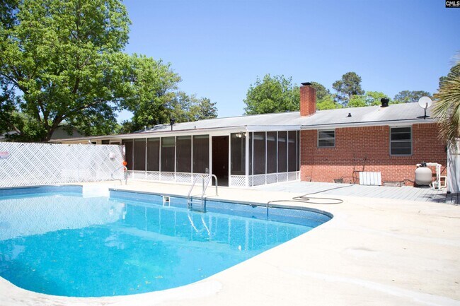 Building Photo - 826 Jefferson St