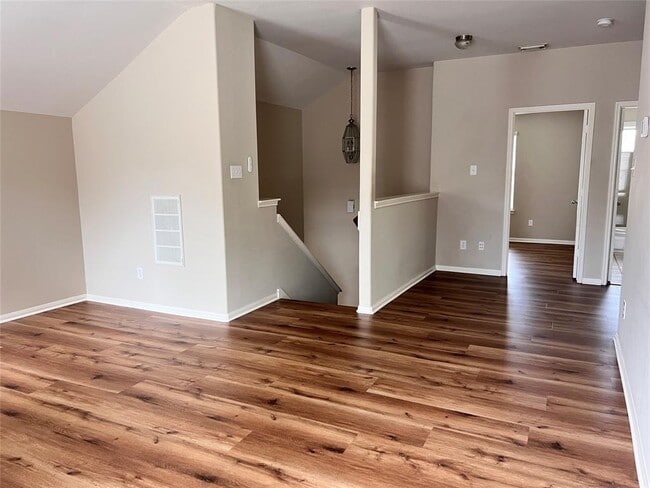 Building Photo - 107 W Spindle Tree Cir