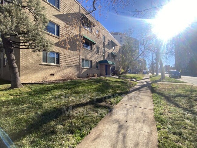 Building Photo - 2100 Franklin St