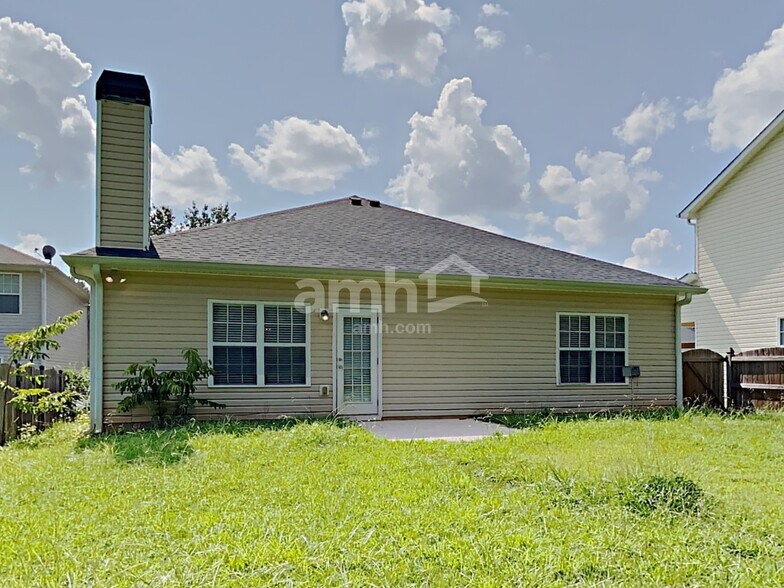 Building Photo - 2006 Farm Hill Ct