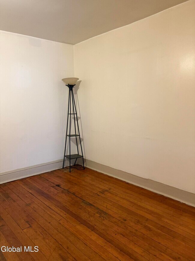 Building Photo - 55 Ten Broeck St