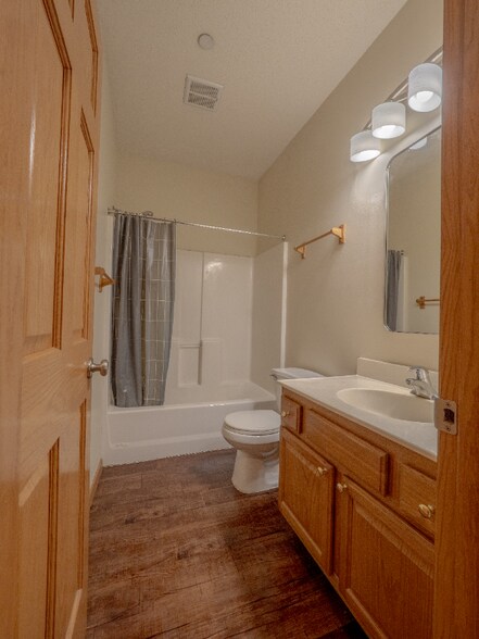 Building Photo - 3306 Blaisdell Ave