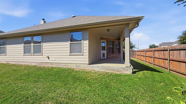 Building Photo - 15513 Landing Creek Ln