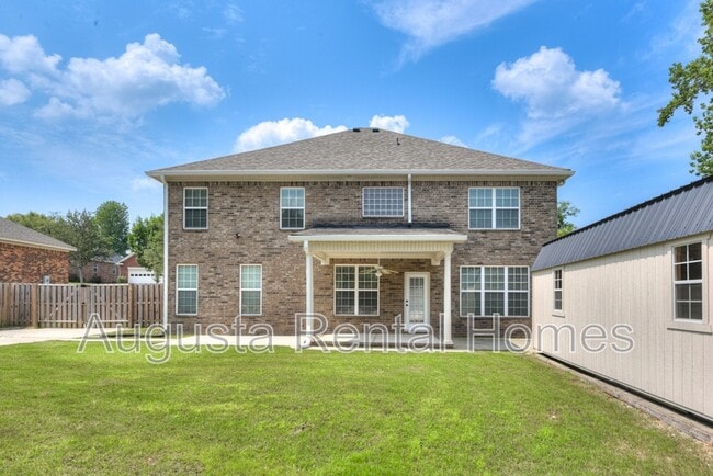 Building Photo - 180 Kenilworth Dr