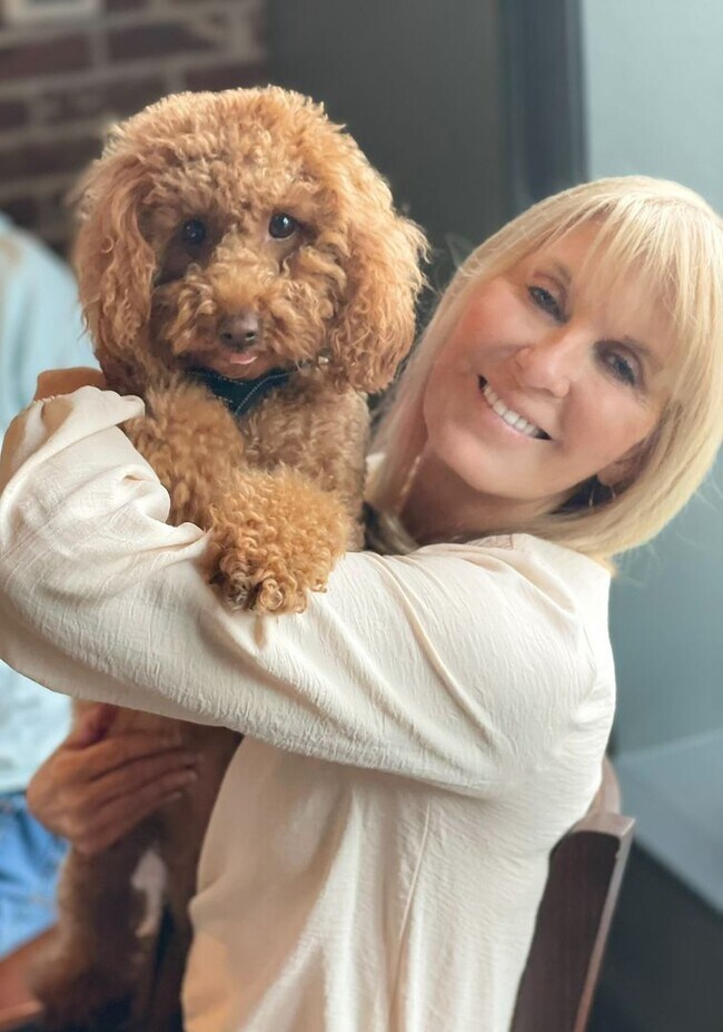 Building Photo - Nice ranch 3/2 with garage in Lavergne, Tn Just renovated