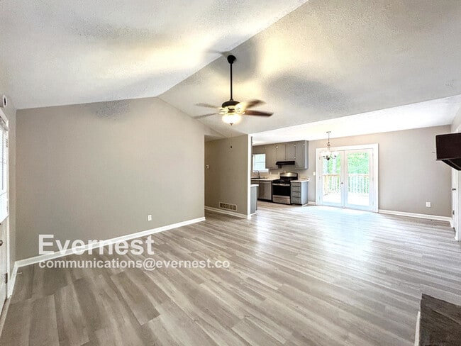 Building Photo - 8937 Tweeddale Dr