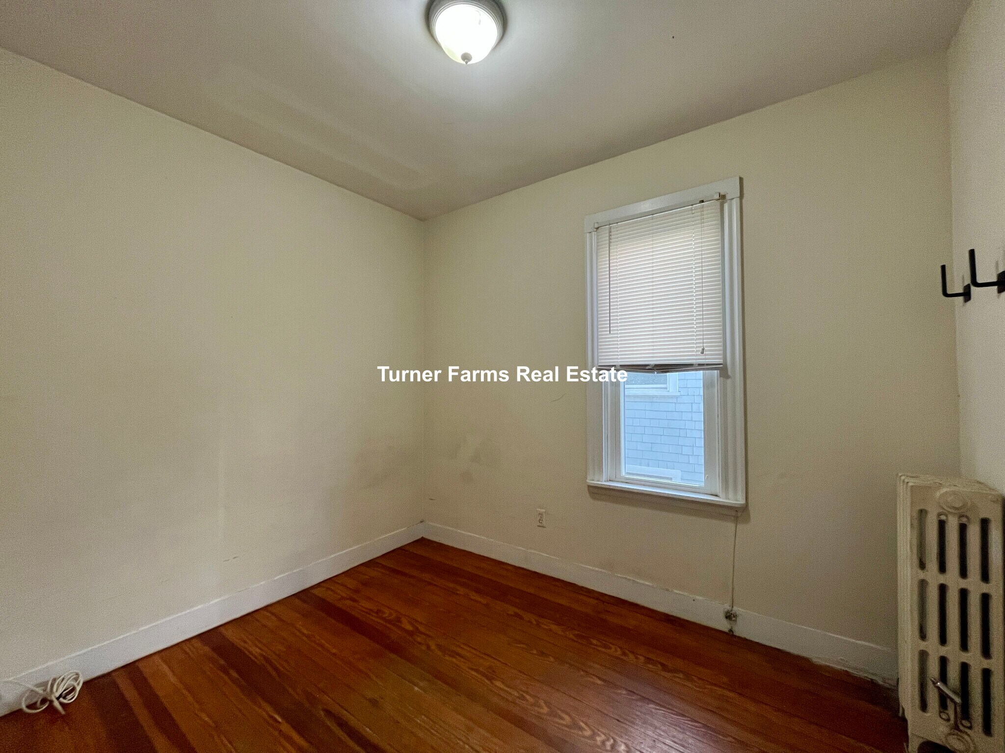 Building Photo - 49 Beech Glen St
