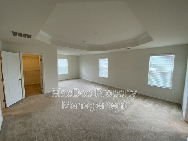 Building Photo - 6056 Greenspring Road