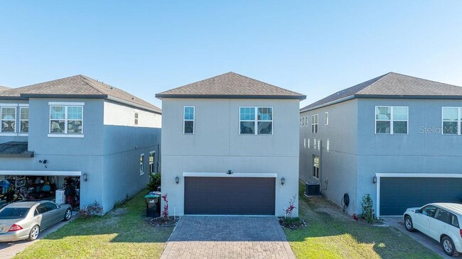 Building Photo - 15036 Willow Arbor Cir