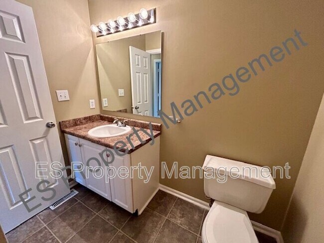 Building Photo - 7580 Sycamore Grove Ct