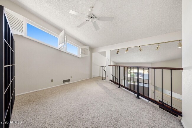 Building Photo - 7950 E Starlight Way