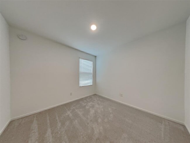 Building Photo - 21566 Casavatore Dr