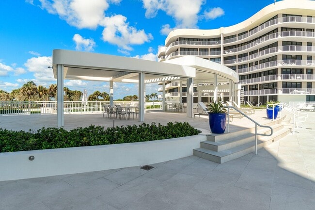 Building Photo - 3400 S Ocean Blvd