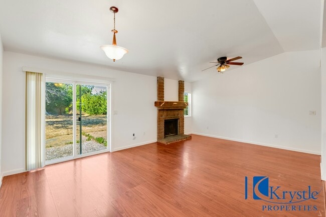 Building Photo - 118 Percheron Ct