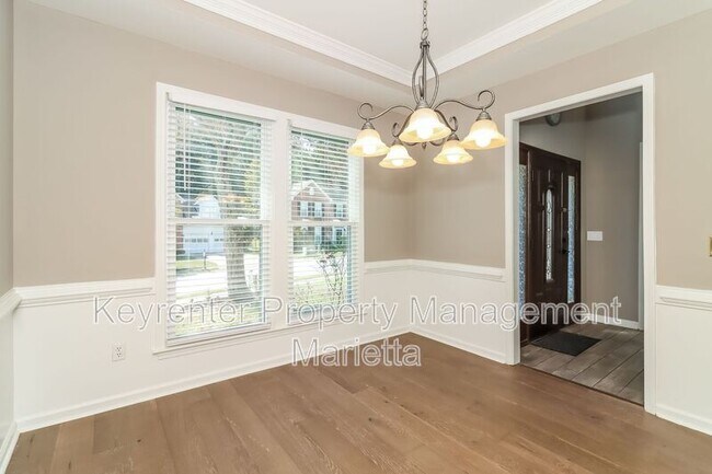 Building Photo - 2311 Parkside Walk