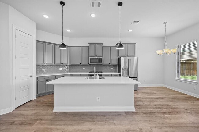 Building Photo - 4325 Victoria Pine Dr