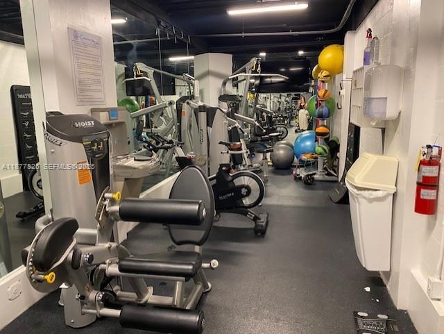 Building Photo - 199 Ocean Ln Dr