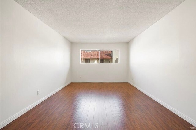 Building Photo - 120 S Sierra Madre Blvd