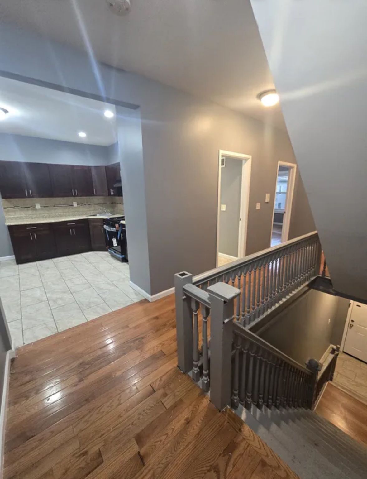 2 - 12 Howell Pl