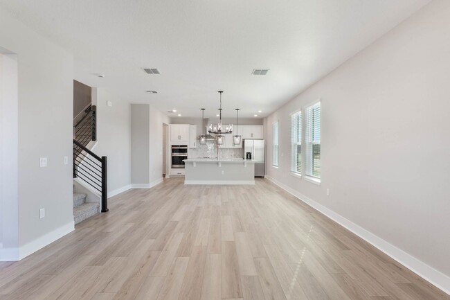 Building Photo - Gorgeous New 4 Bedroom Home in Highland Ridge