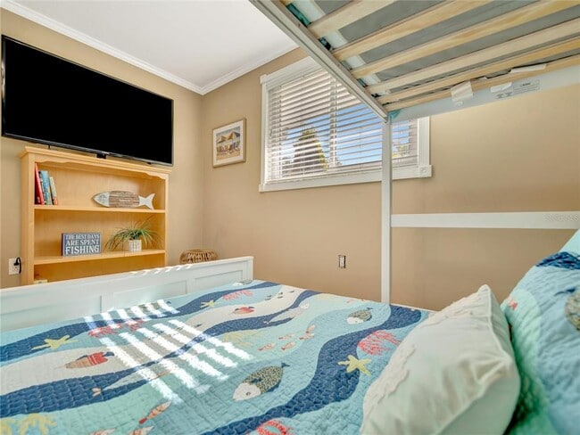 Building Photo - 10432 Sandpiper Rd W