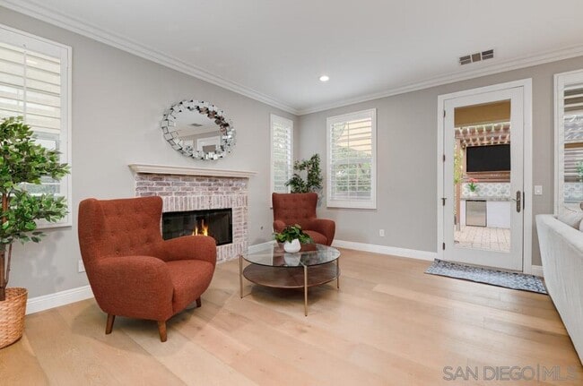 Building Photo - 15677 Via Montecristo