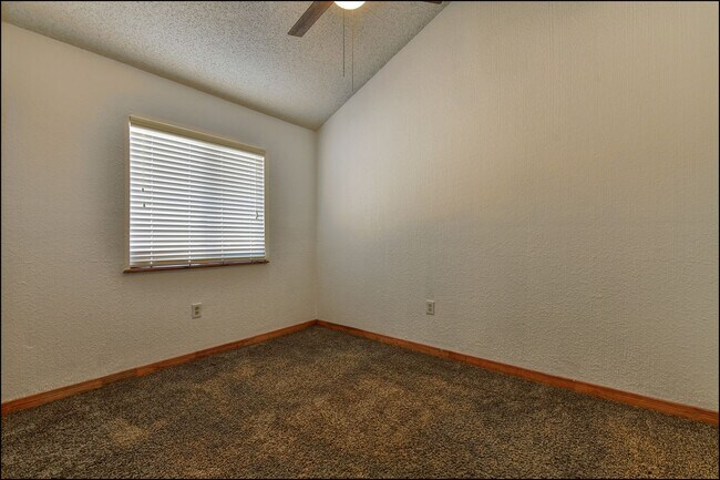 Building Photo - Coming Soon!