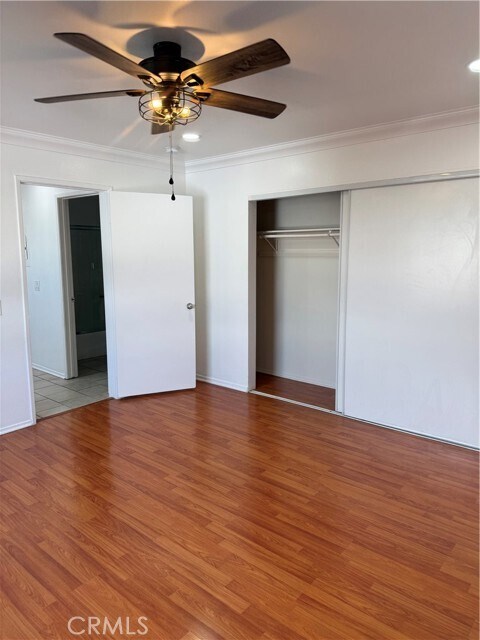 Building Photo - 10900 Blix St