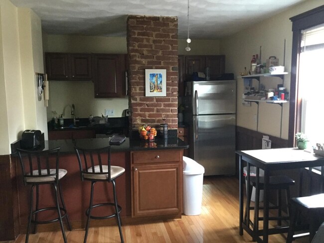 Primary Photo - 3.0 bedroom in Somerville Massachusetts 02144