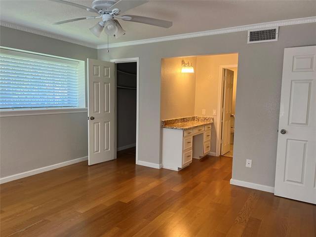 Building Photo - 7135 Blairview Dr