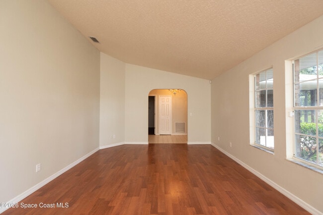 Building Photo - 1236 Buffing Cir SE