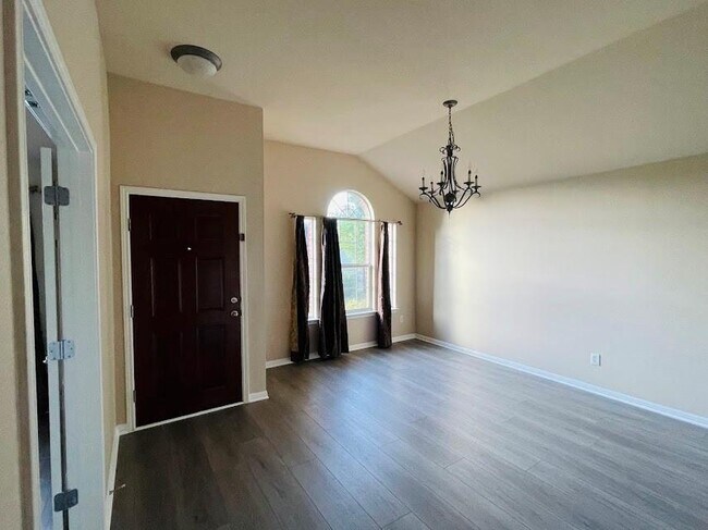 Building Photo - 15425 Fisher Island Dr