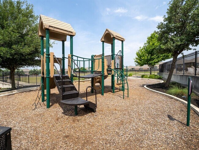 Building Photo - 238 Travertine Trail