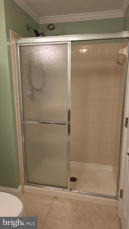 Building Photo - 1246 Quaker Ridge Dr