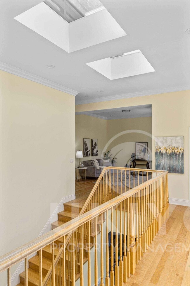 Building Photo - 6588 Longwalk Dr