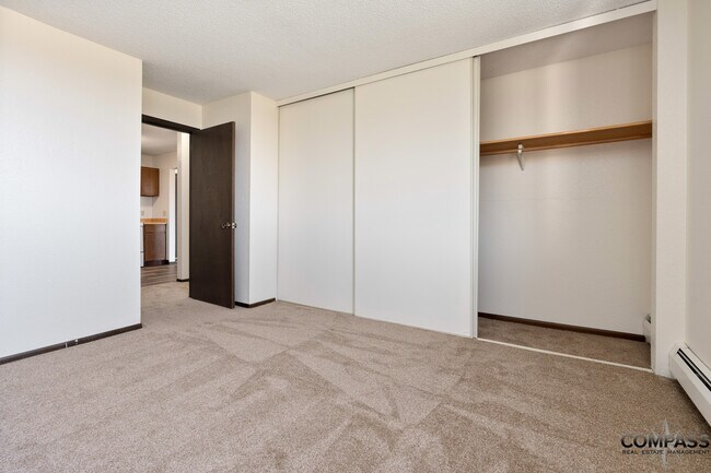 Building Photo - Westwinds