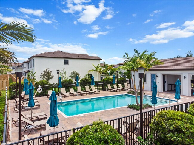 Building Photo - 221 SW 159th Way