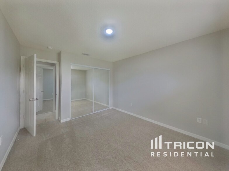 Building Photo - 2907 Evans Way