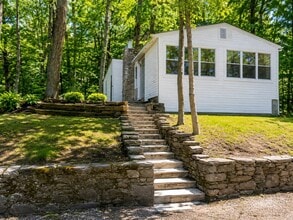 Building Photo - 87 Sylvan Trail