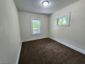 Building Photo - 12905 Watterson Ave
