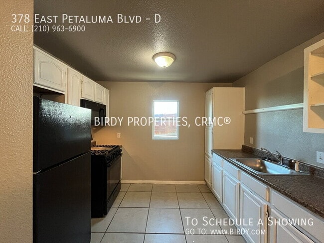 Building Photo - 378 E Petaluma Blvd