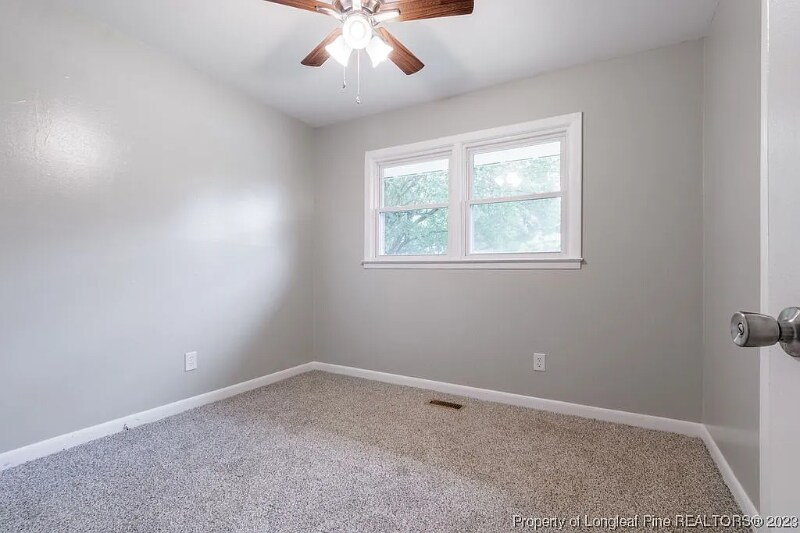 Building Photo - 3221 Rogers Dr