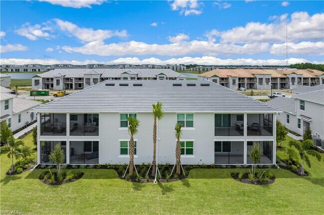 Building Photo - 15927 Grassland Ln
