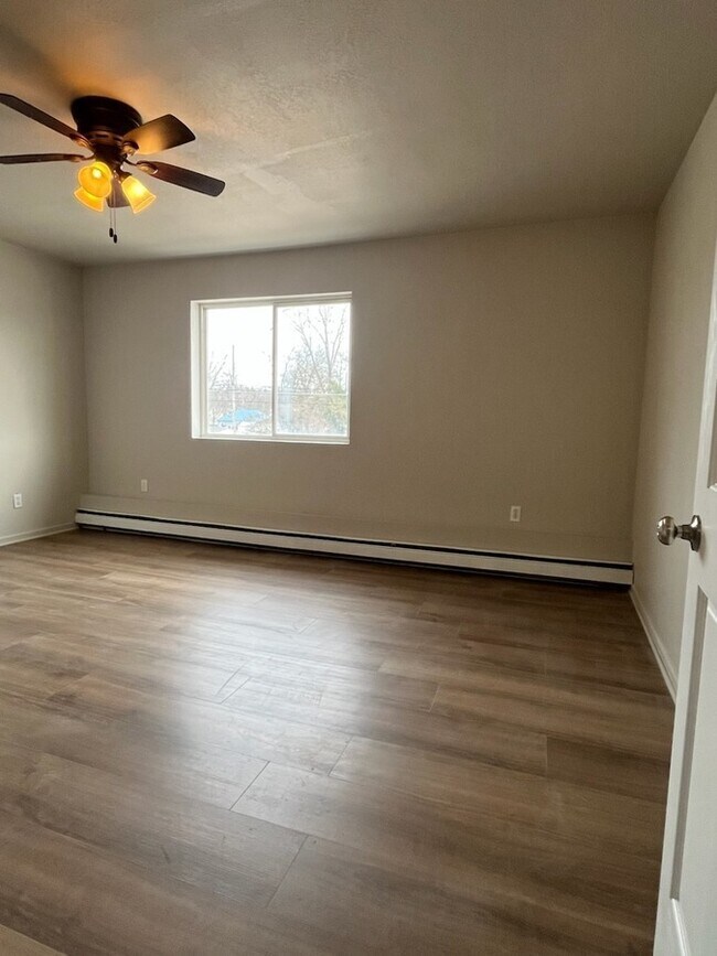 Building Photo - 3355 Whitehall Rd