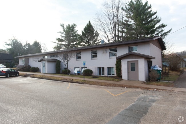 Building Photo - 307 W Winter Ave