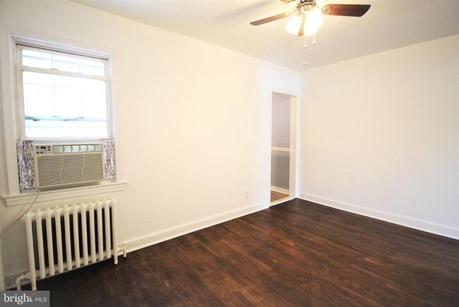 Building Photo - 1220 Oronoco St